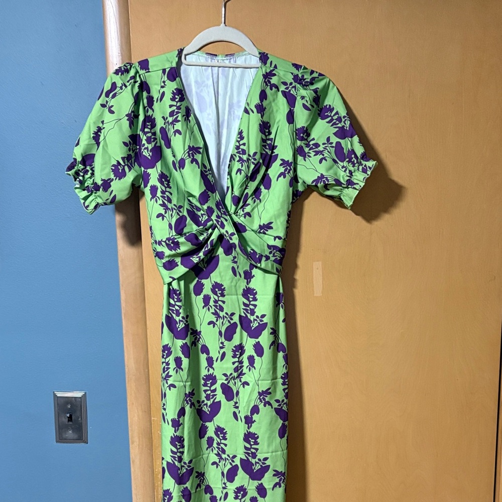 Chic Green and Purple Midi Dress